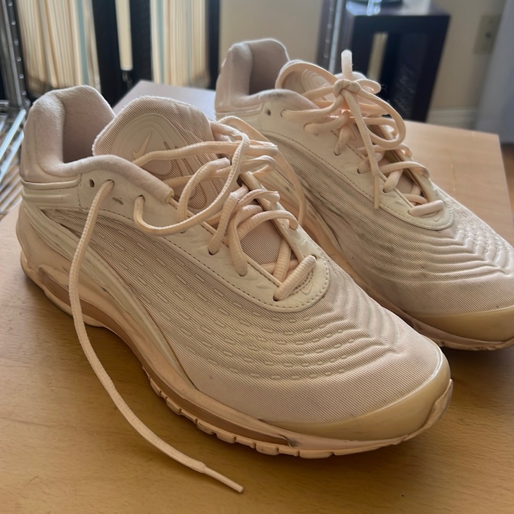 Nike sneakers. Size 10. Pre-owned.
